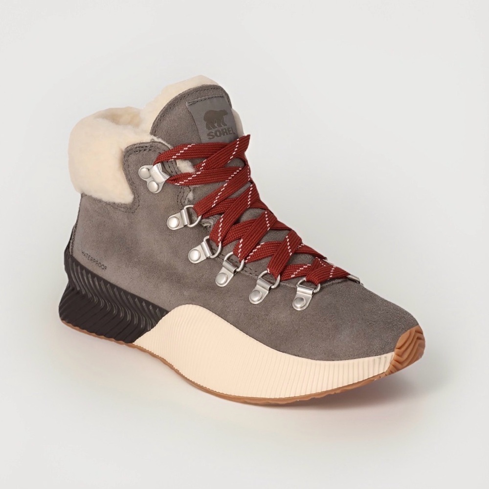 Sorel Women's Gray and Tan Winter Boots